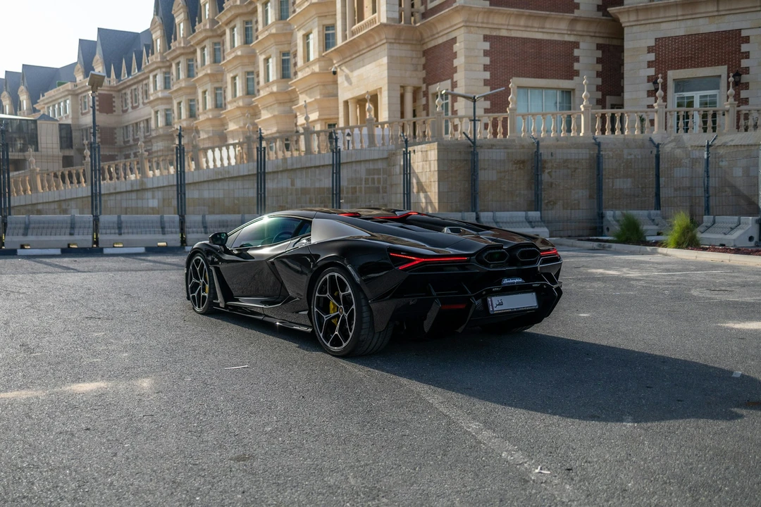 2024 Lamborghini Revuelto - Image 14 of 21