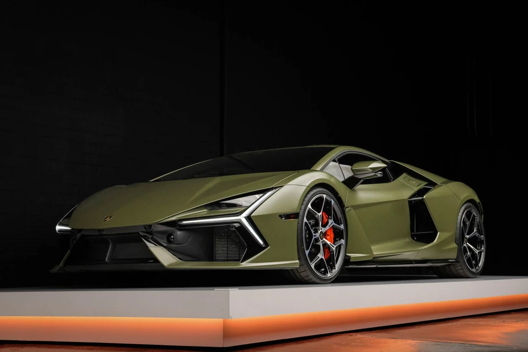 2024 Lamborghini Revuelto - Image 10 of 31