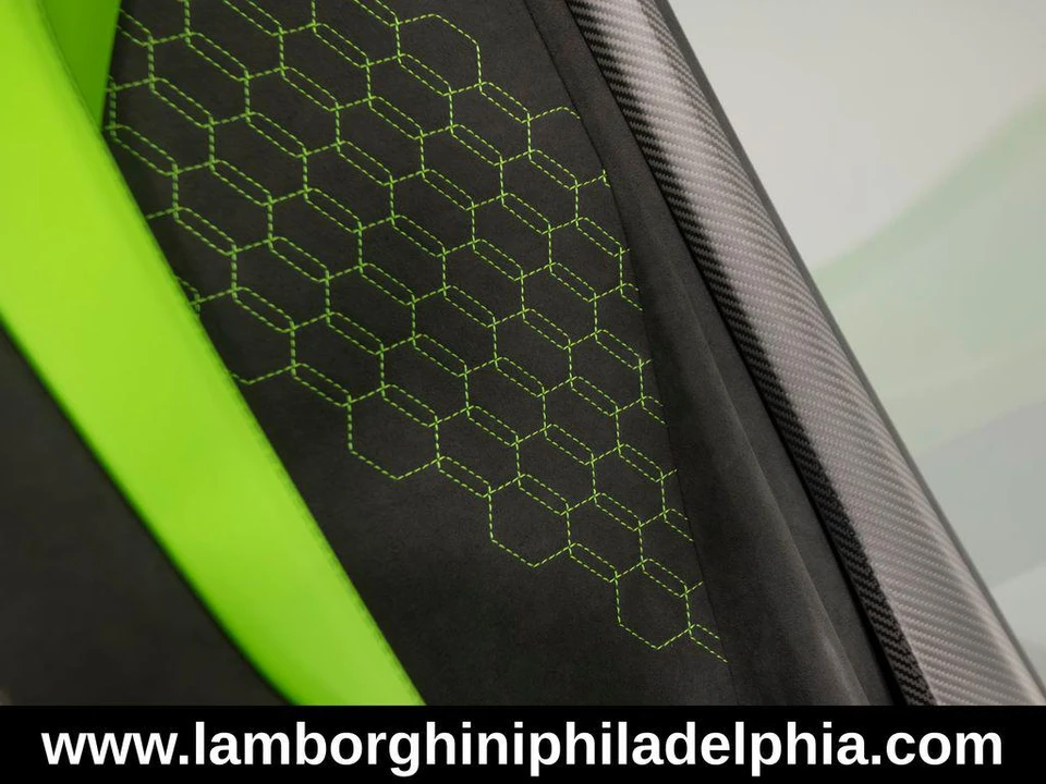 2024 Lamborghini Revuelto - Image 12 of 31