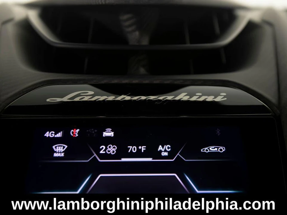 2024 Lamborghini Revuelto - Image 18 of 31
