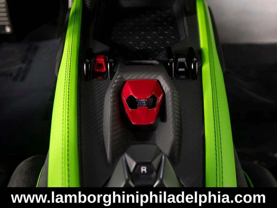 2024 Lamborghini Revuelto - Image 20 of 31