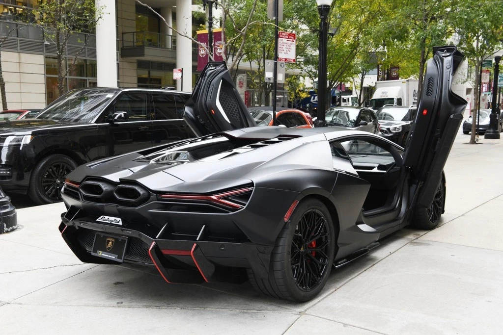 2024 Lamborghini Revuelto - Image 6 of 12