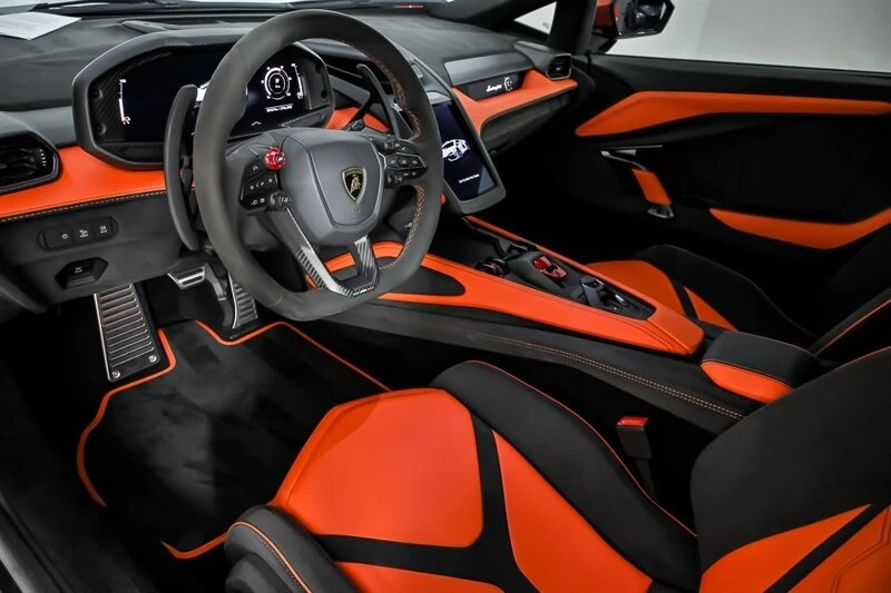 2024 Lamborghini Revuelto - Image 20 of 31