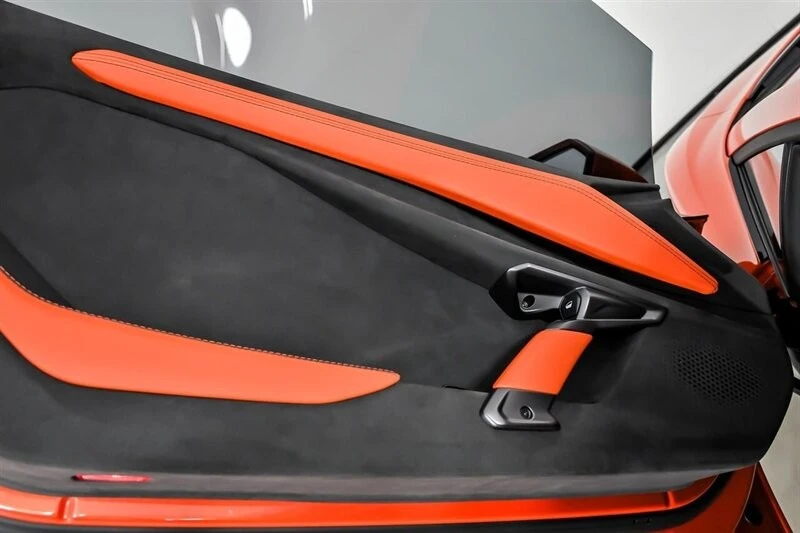 2024 Lamborghini Revuelto - Image 18 of 31