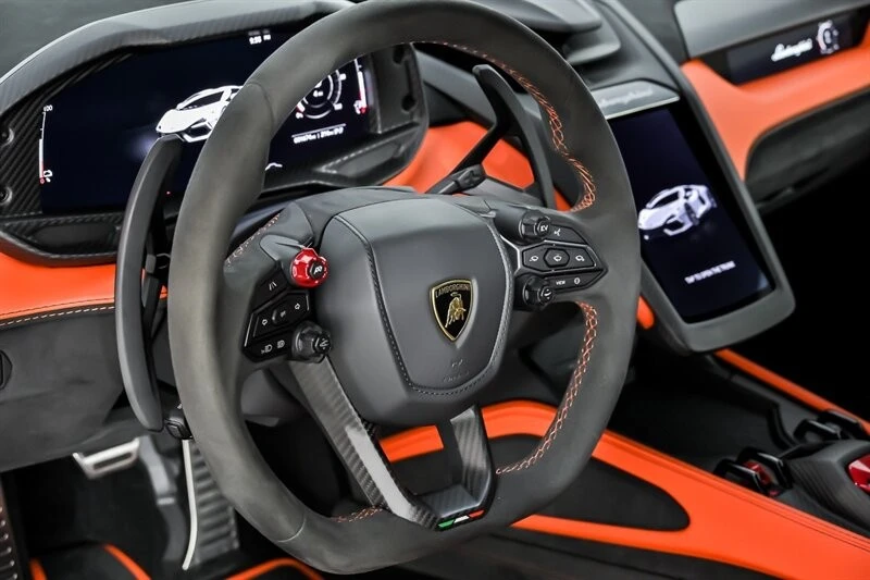 2024 Lamborghini Revuelto - Image 23 of 31