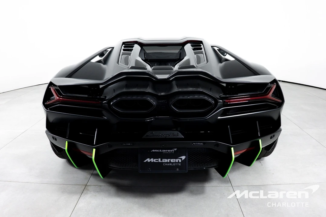 2024 Lamborghini Revuelto - Image 9 of 31