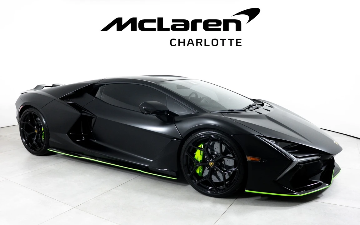 2024 Lamborghini Revuelto - Image 2 of 31