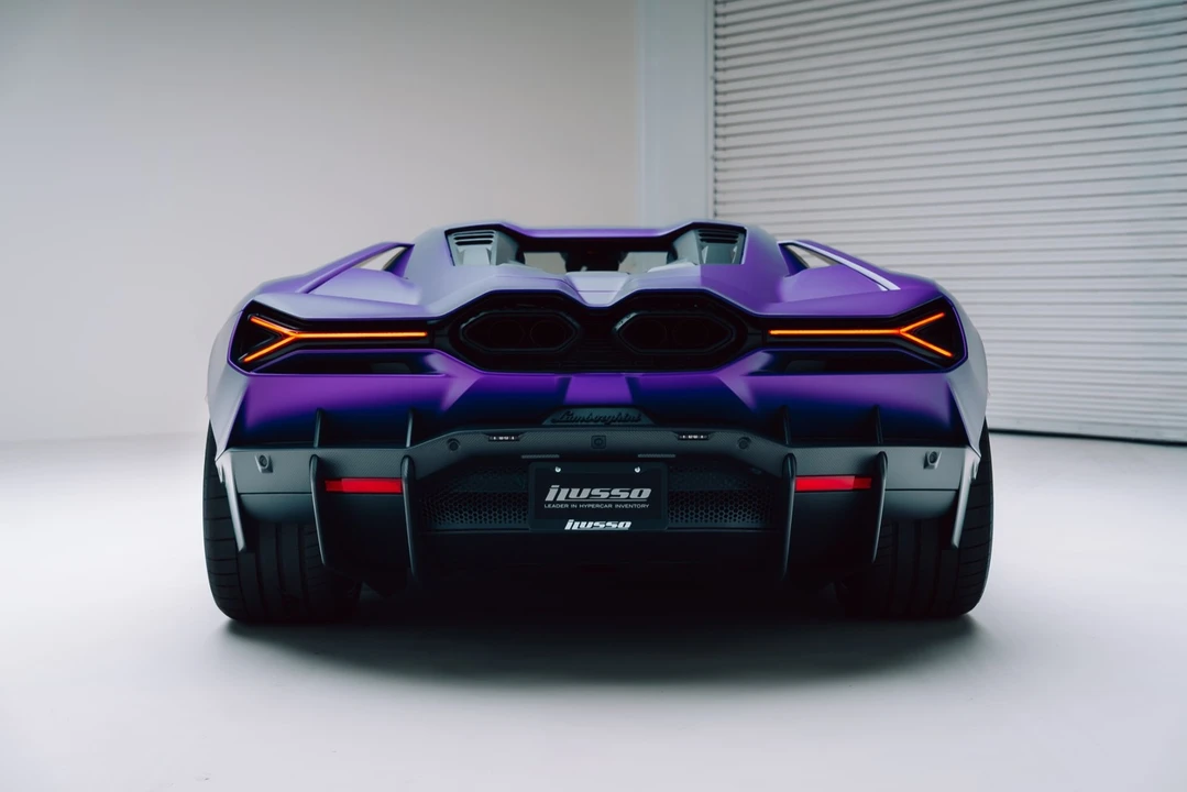 2024 Lamborghini Revuelto - Image 5 of 21