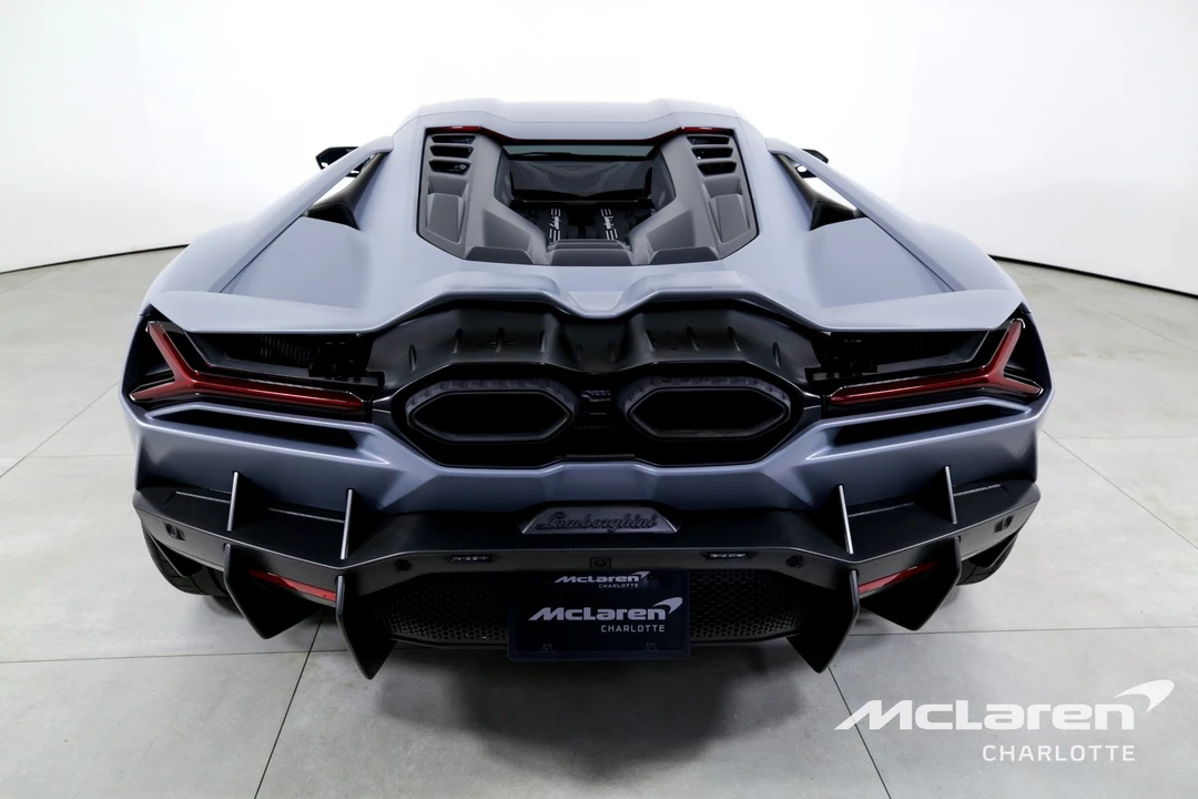 2024 Lamborghini Revuelto - Image 8 of 21