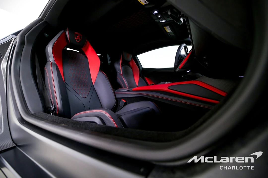 2024 Lamborghini Revuelto - Image 19 of 31
