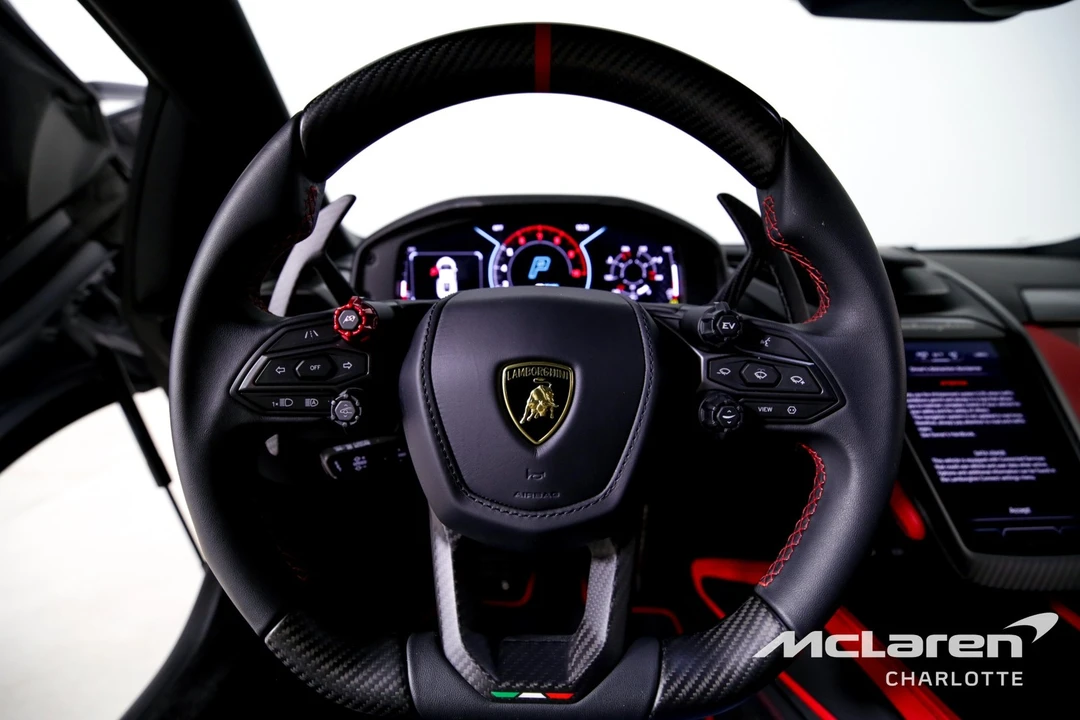 2024 Lamborghini Revuelto - Image 14 of 31