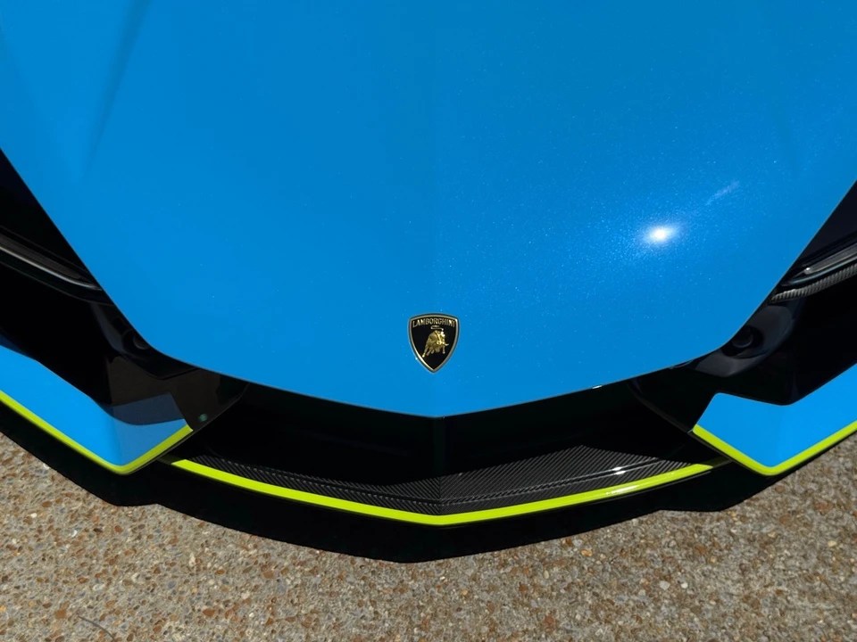 2024 Lamborghini Revuelto - Image 24 of 31