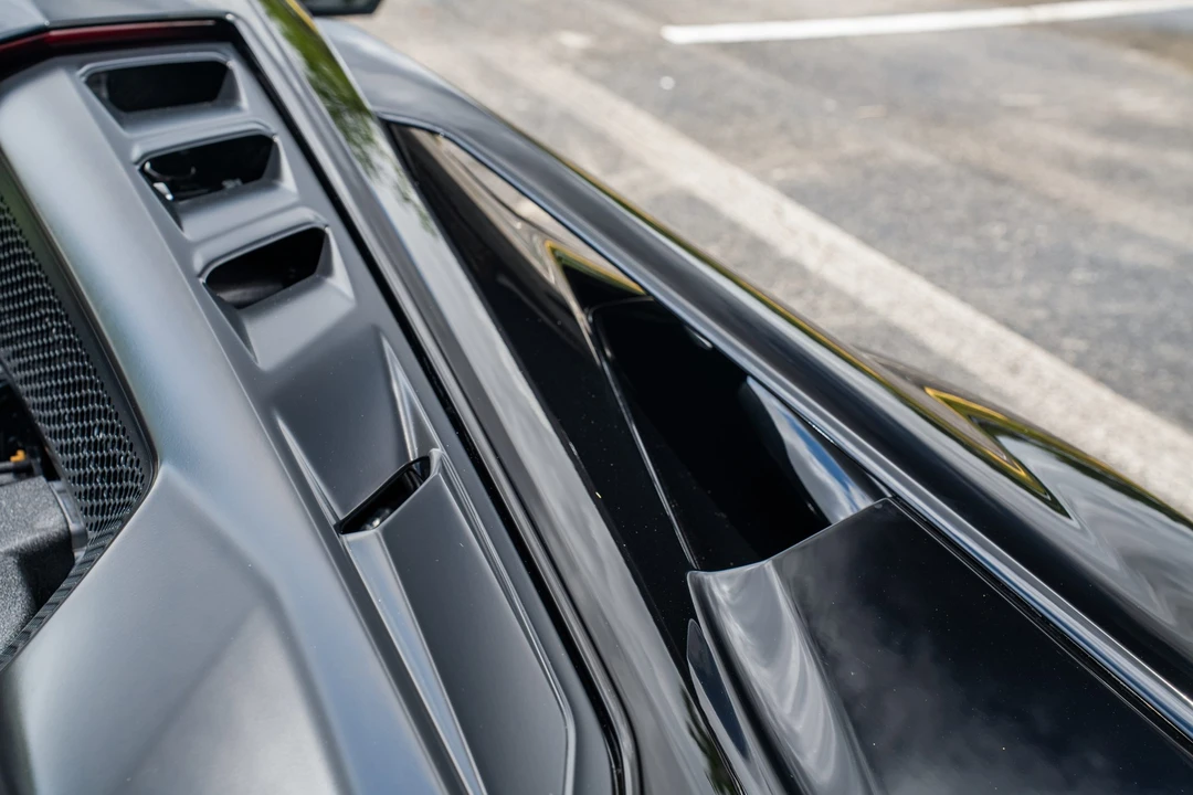 2024 Lamborghini Revuelto - Image 26 of 31