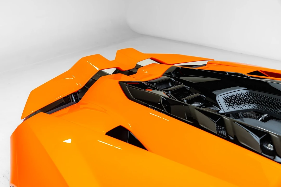 2024 Lamborghini Revuelto - Image 29 of 31