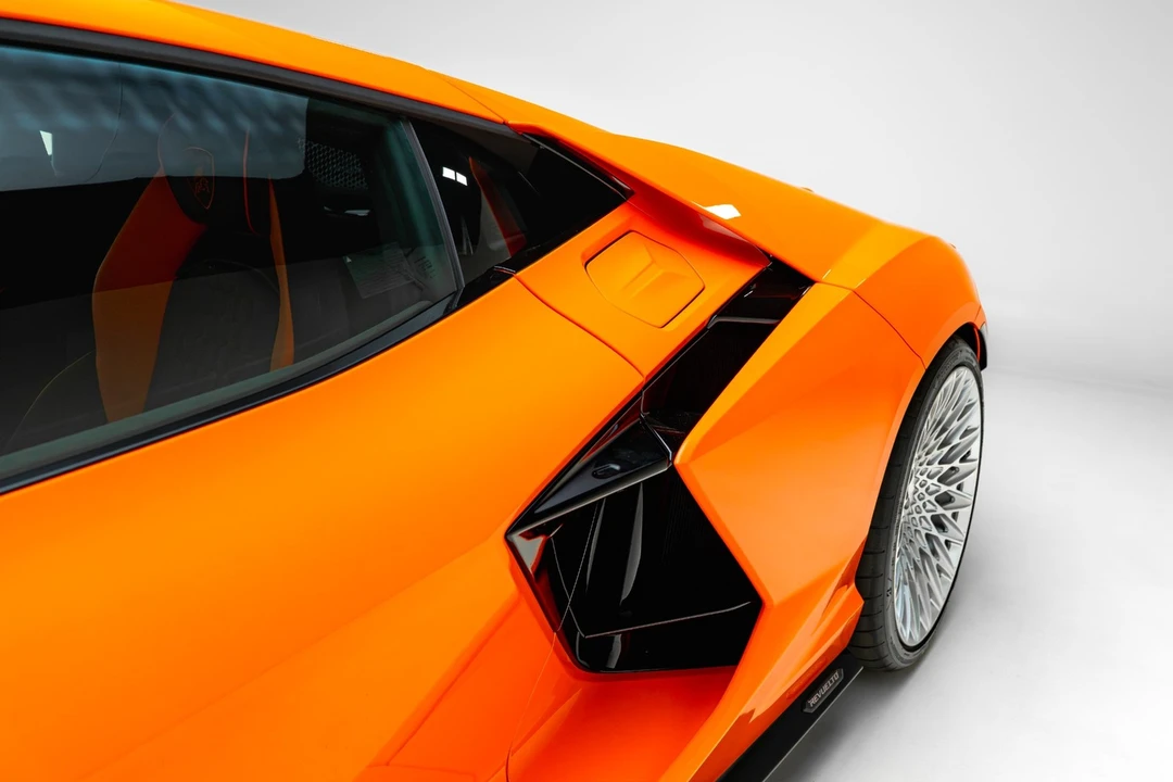 2024 Lamborghini Revuelto - Image 30 of 31