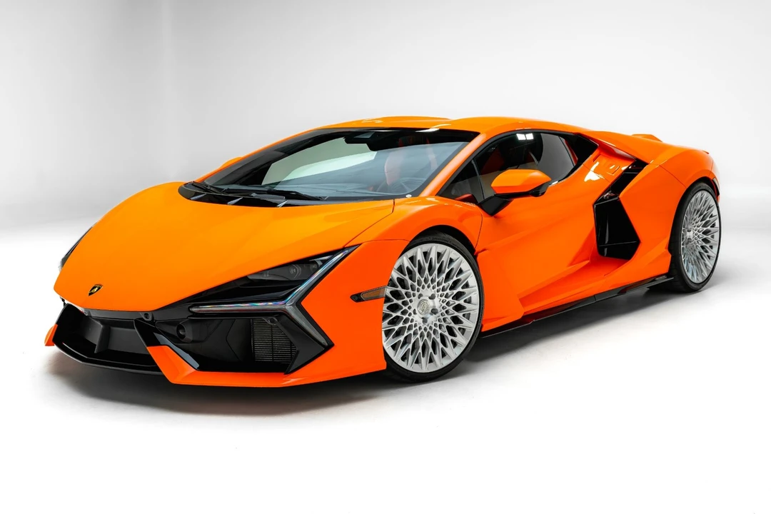 2024 Lamborghini Revuelto - Image 3 of 31