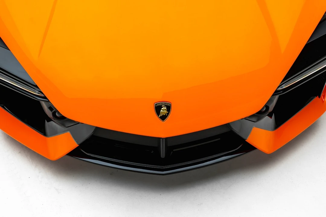 2024 Lamborghini Revuelto - Image 14 of 31