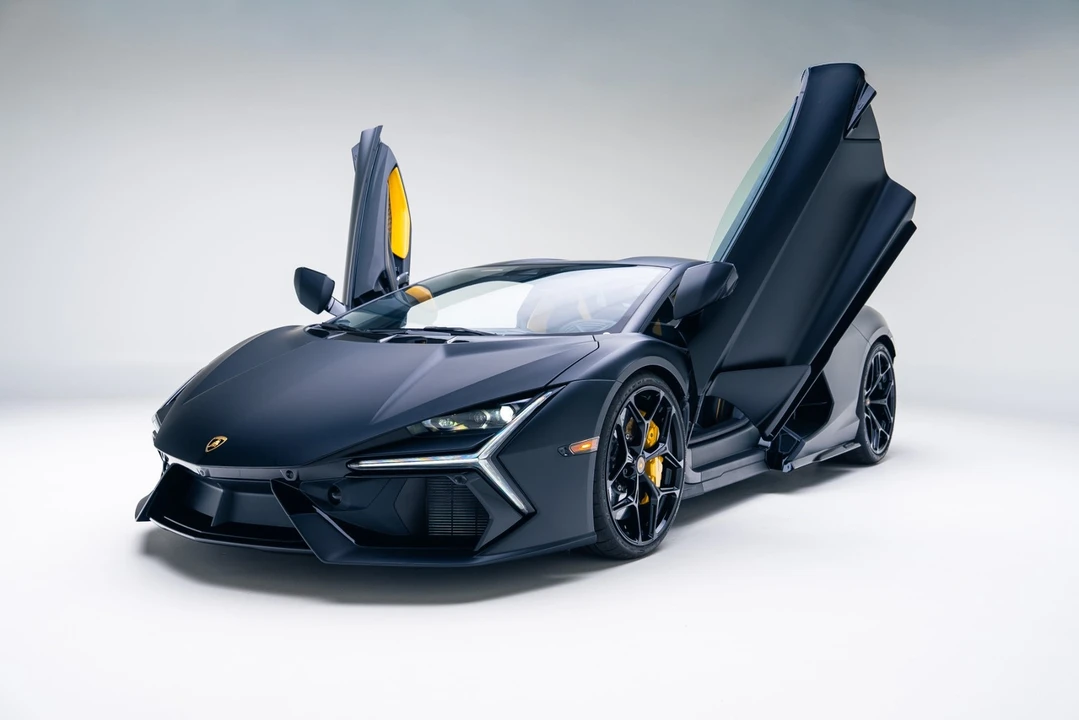 2024 Lamborghini Revuelto - Image 7 of 12