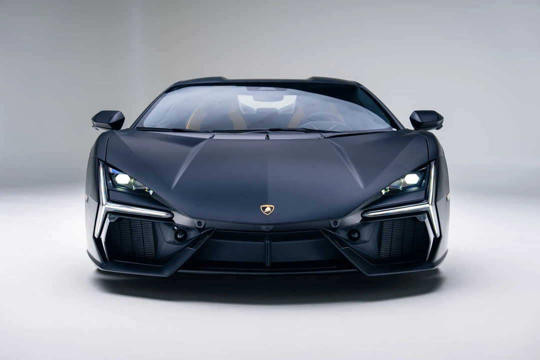 2024 Lamborghini Revuelto - Image 4 of 12