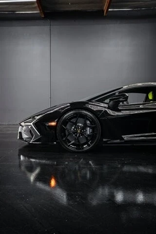 2024 Lamborghini Revuelto - Image 9 of 21