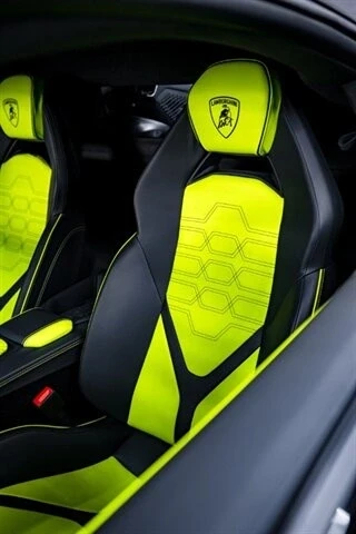 2024 Lamborghini Revuelto - Image 15 of 21