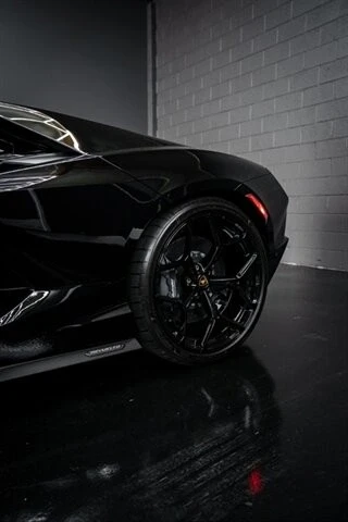 2024 Lamborghini Revuelto - Image 16 of 21