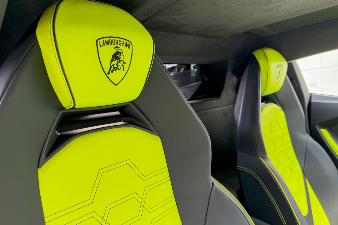 2024 Lamborghini Revuelto - Image 16 of 31