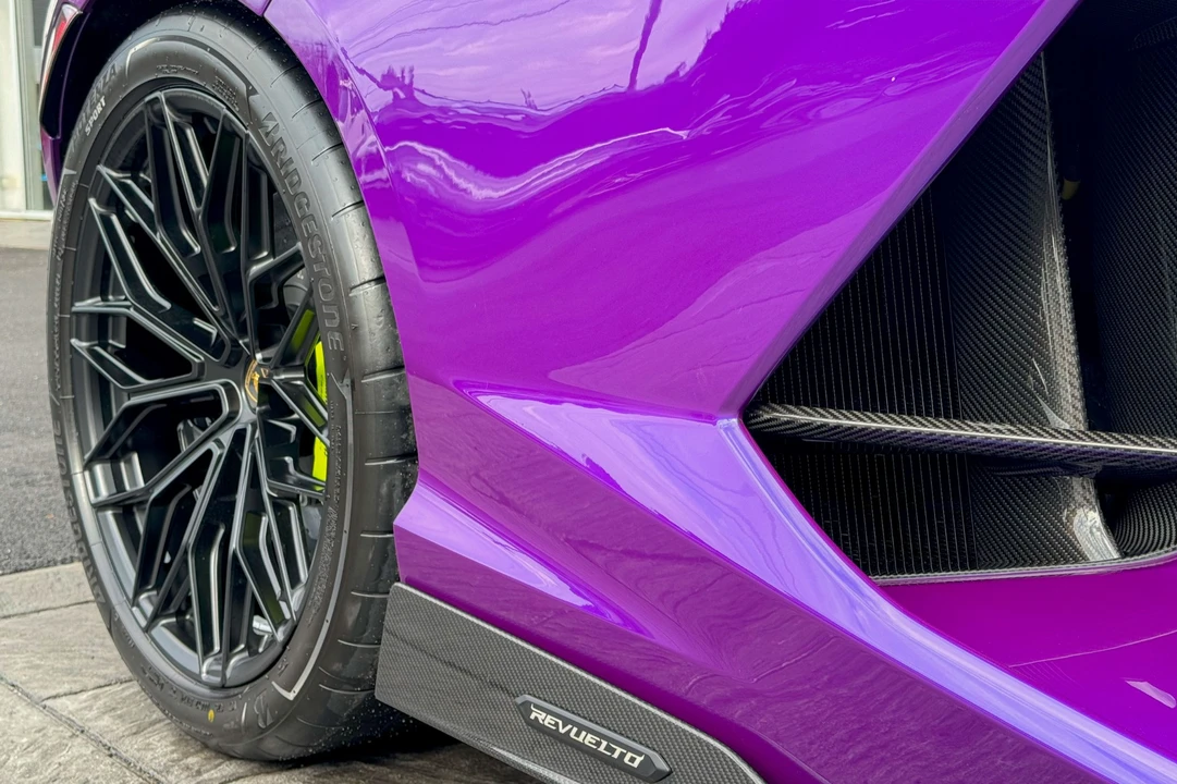 2024 Lamborghini Revuelto - Image 24 of 31