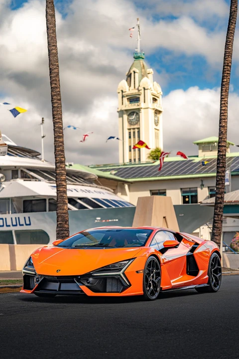 2024 Lamborghini Revuelto - Image 16 of 31