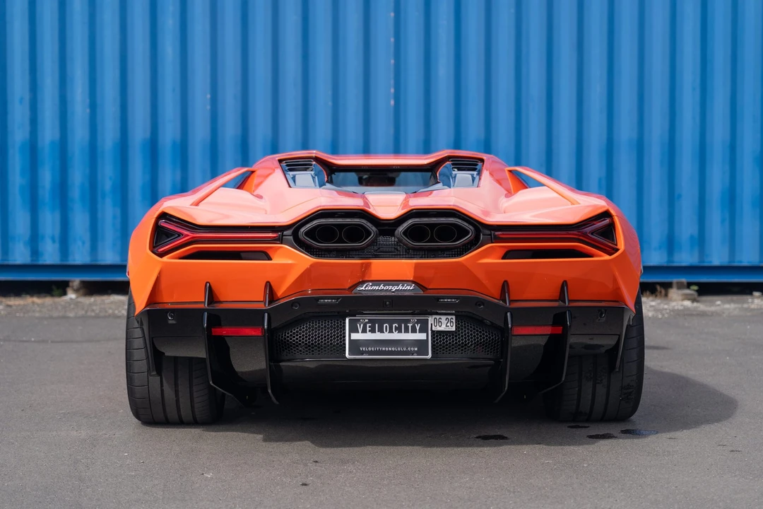 2024 Lamborghini Revuelto - Image 6 of 31