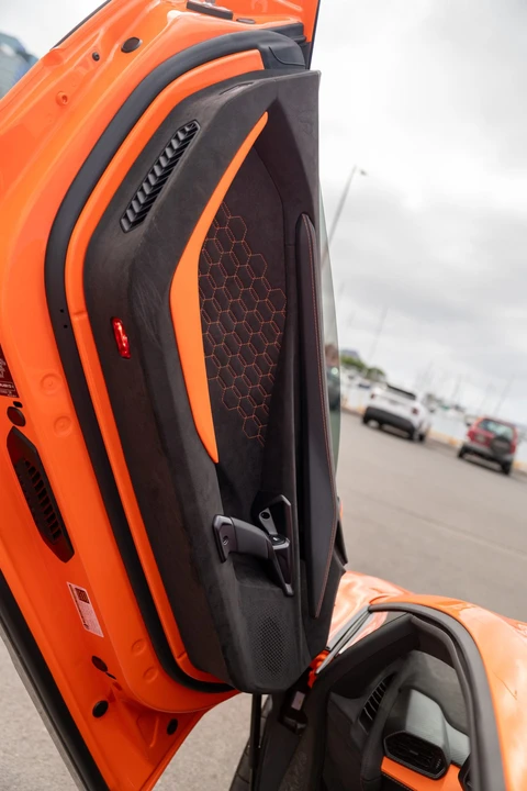 2024 Lamborghini Revuelto - Image 31 of 31