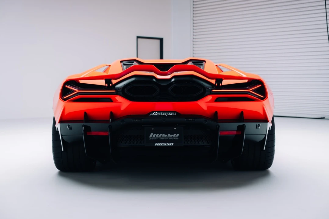 2024 Lamborghini Revuelto - Image 5 of 21