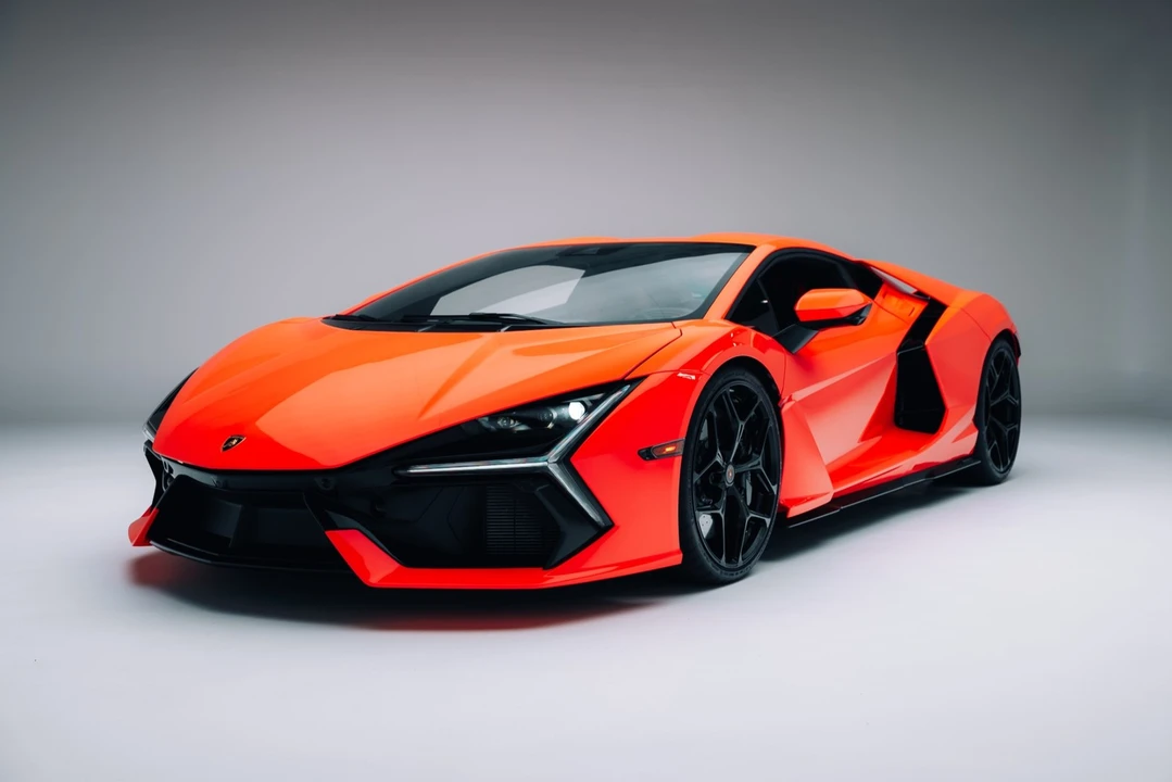 2024 Lamborghini Revuelto - Image 7 of 21