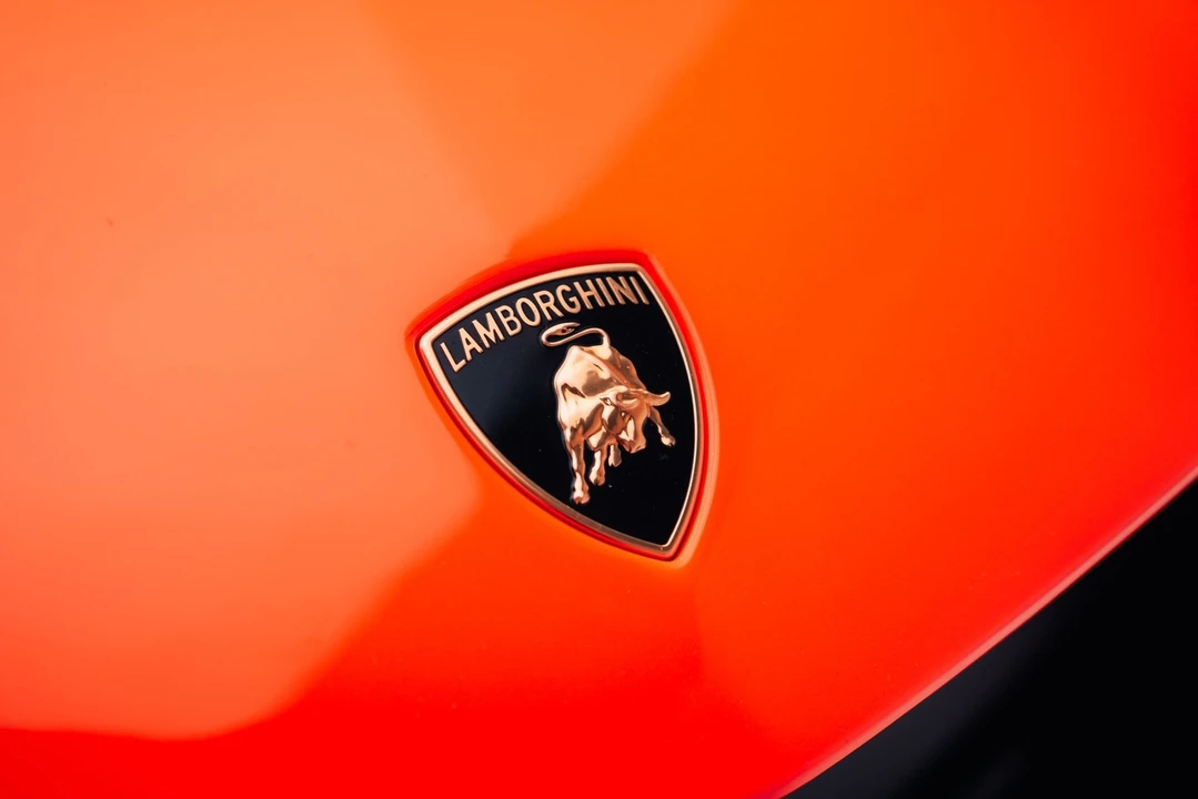 2024 Lamborghini Revuelto - Image 10 of 21