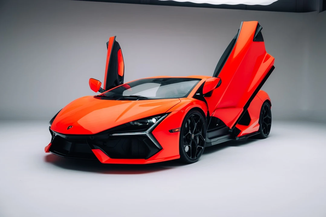 2024 Lamborghini Revuelto - Image 8 of 21