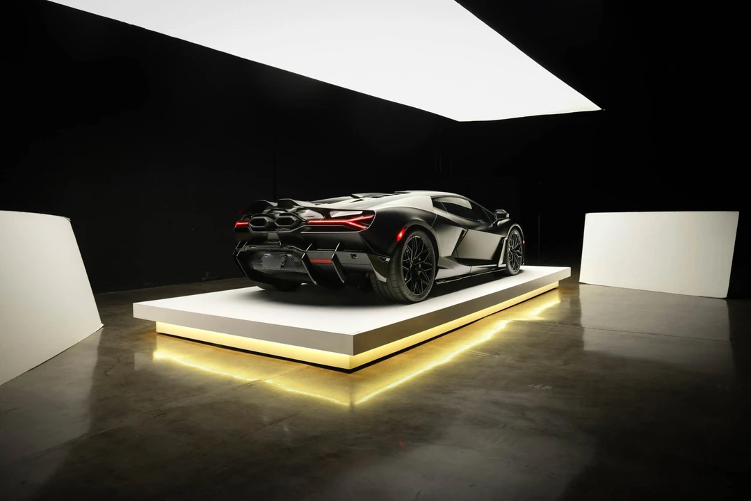 2024 Lamborghini Revuelto - Image 22 of 31
