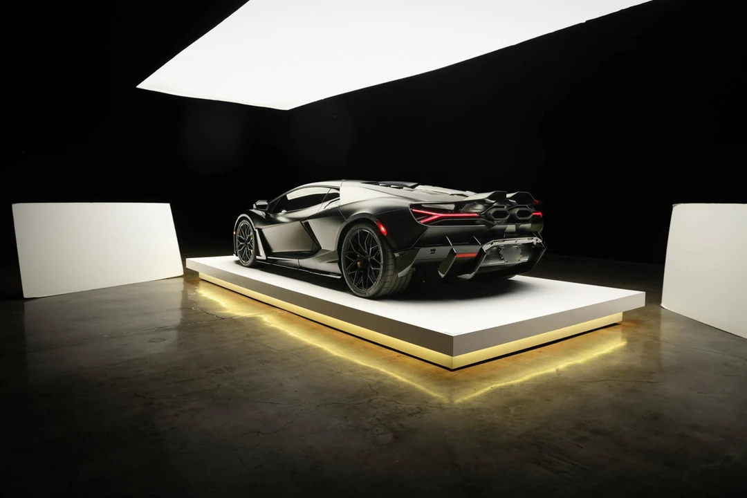 2024 Lamborghini Revuelto - Image 17 of 31