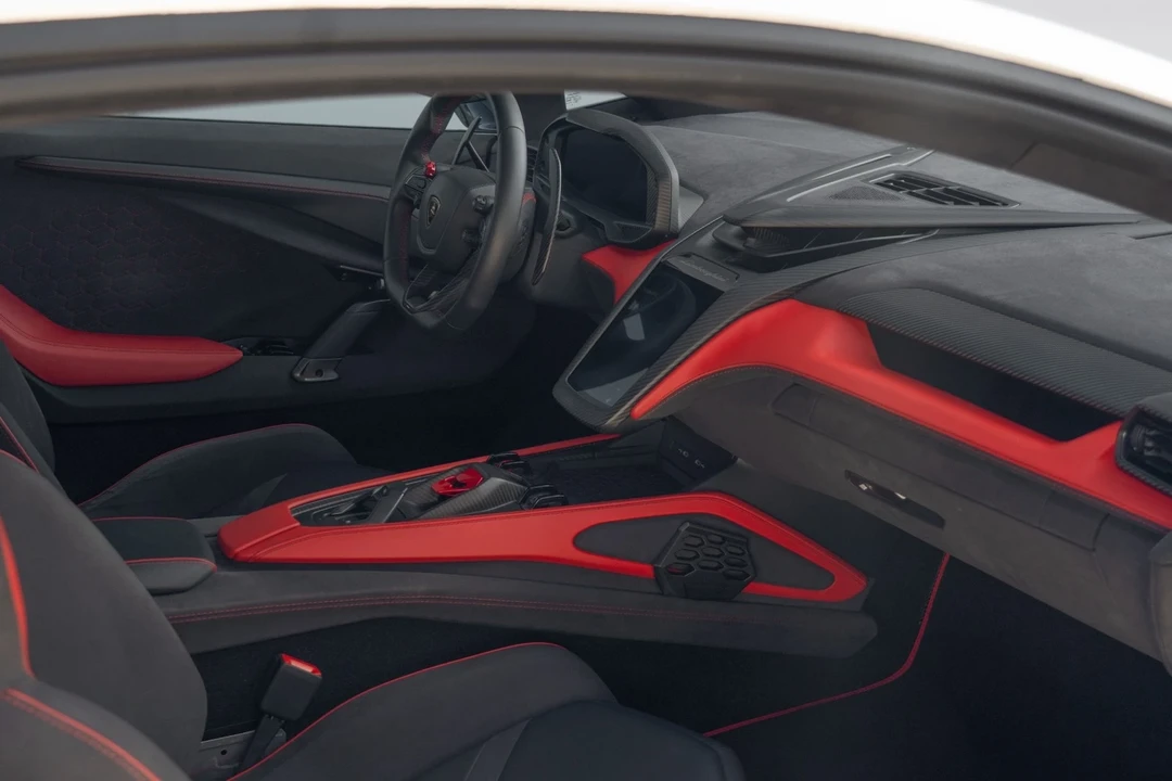 2024 Lamborghini Revuelto - Image 5 of 21