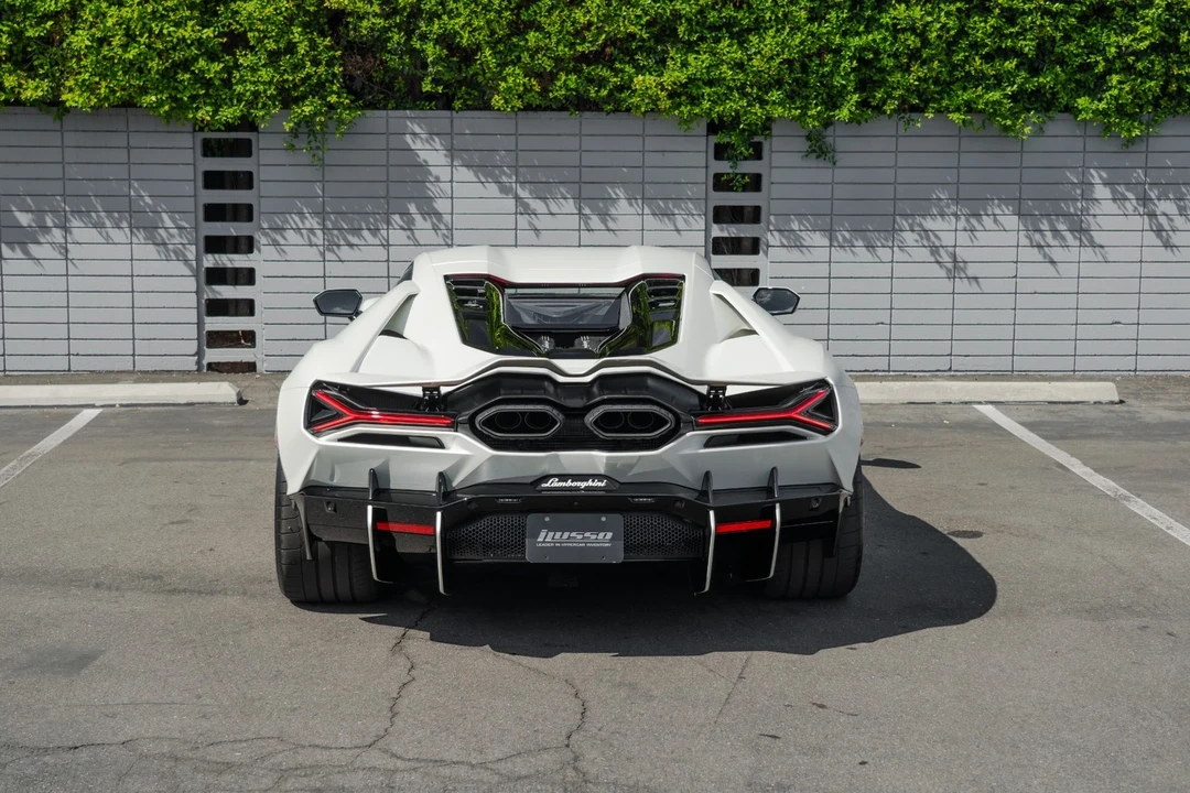 2024 Lamborghini Revuelto - Image 2 of 21