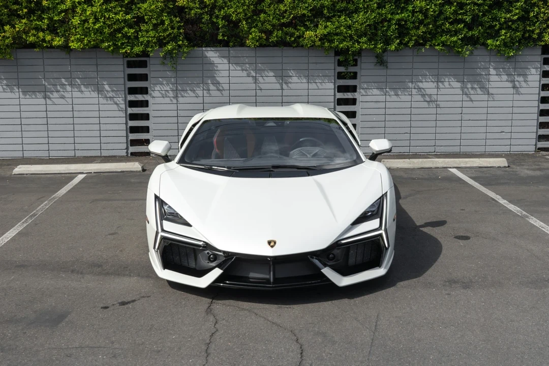 2024 Lamborghini Revuelto - Image 4 of 21