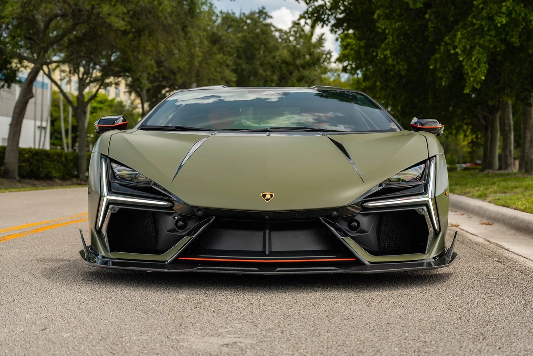 2024 Lamborghini Revuelto - Image 3 of 31