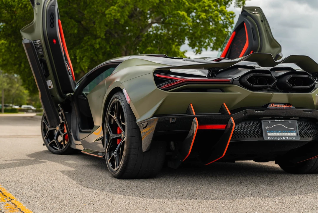2024 Lamborghini Revuelto - Image 26 of 31