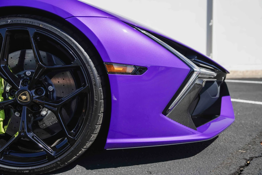 2024 Lamborghini Revuelto - Image 26 of 31