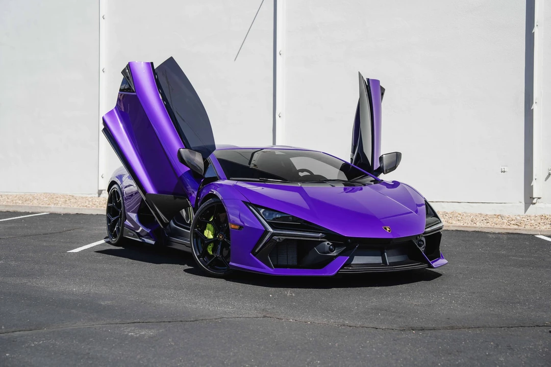 2024 Lamborghini Revuelto - Image 4 of 31