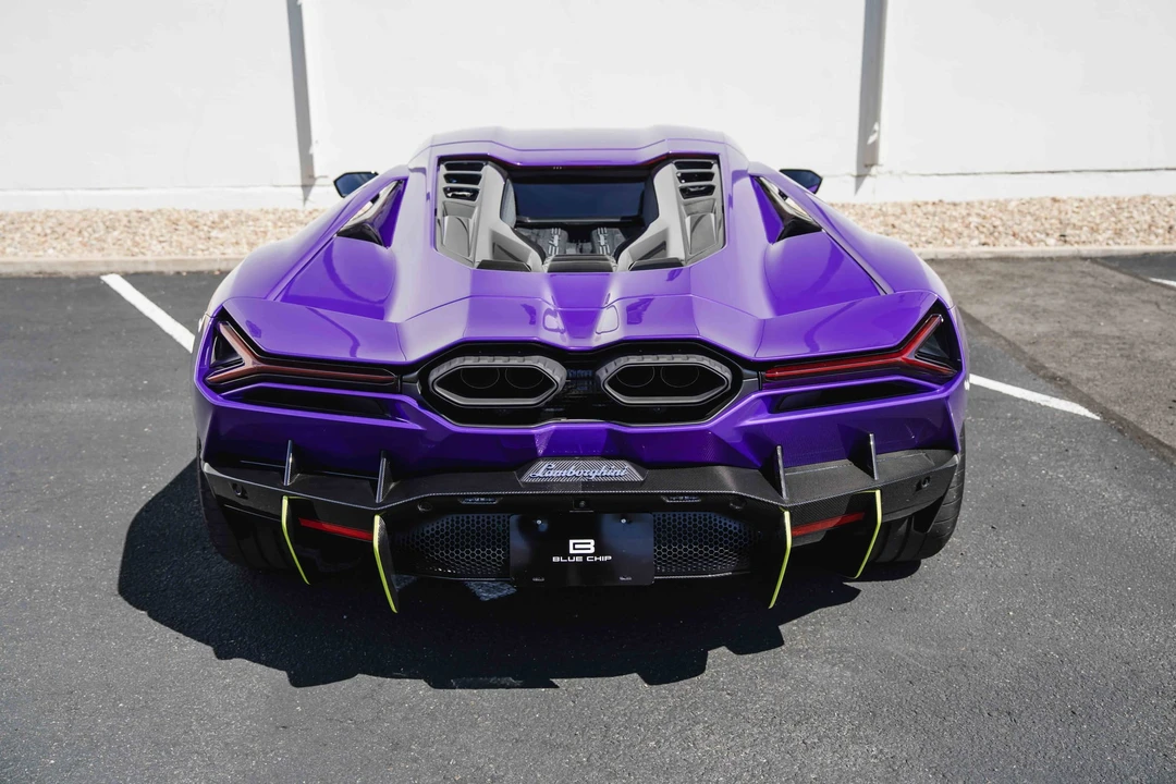 2024 Lamborghini Revuelto - Image 13 of 31