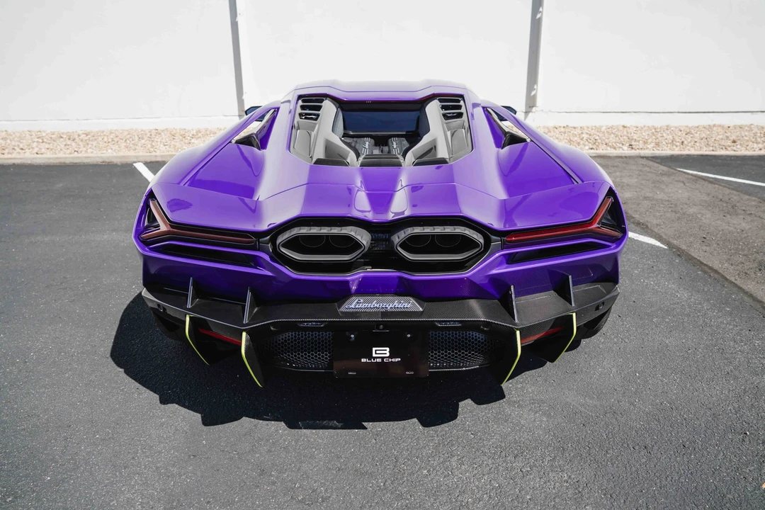 2024 Lamborghini Revuelto - Image 14 of 31