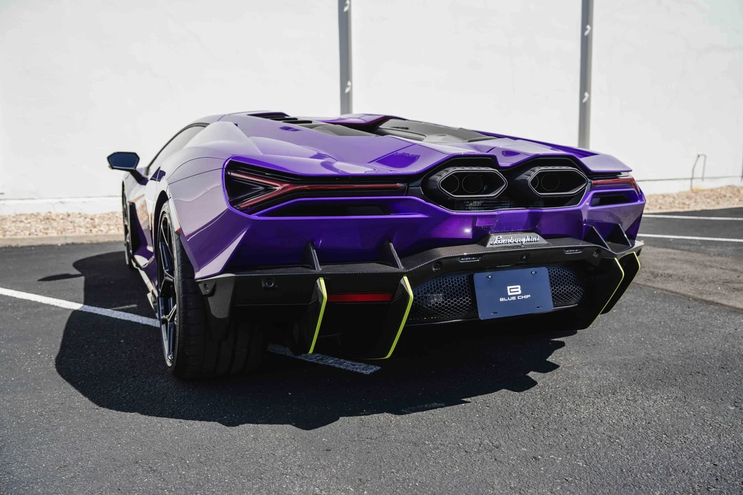 2024 Lamborghini Revuelto - Image 10 of 31