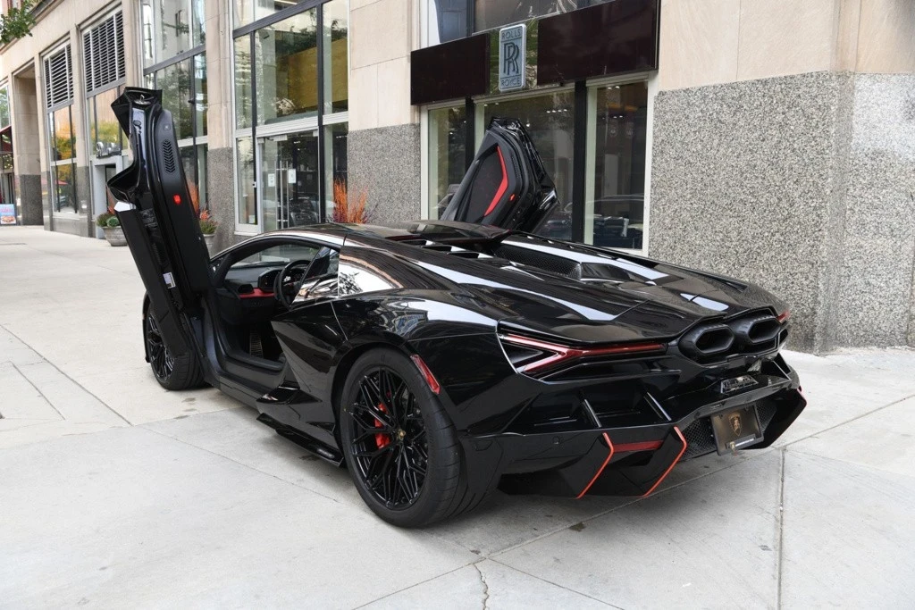2024 Lamborghini Revuelto - Image 4 of 12