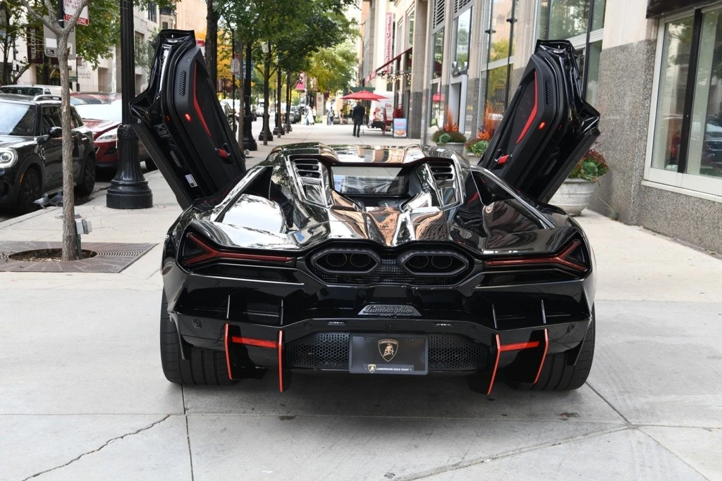 2024 Lamborghini Revuelto - Image 5 of 12