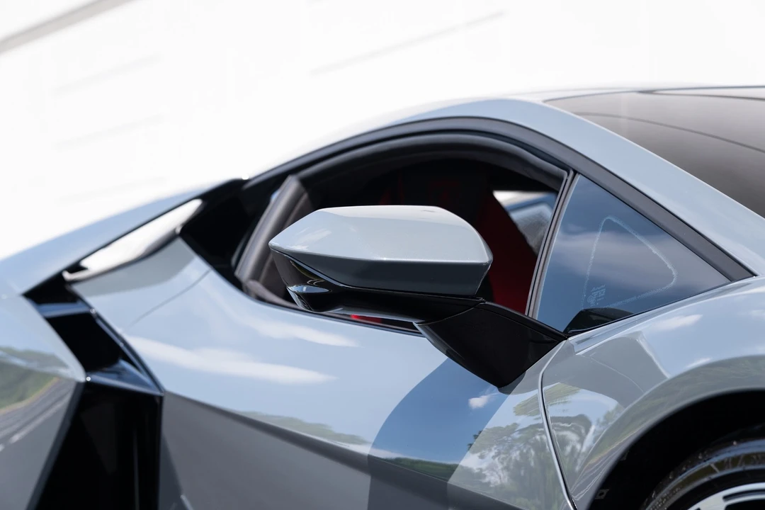 2024 Lamborghini Revuelto - Image 12 of 31